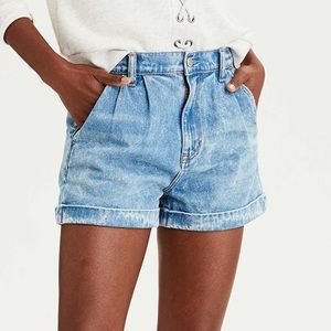 American Eagle mom shorts